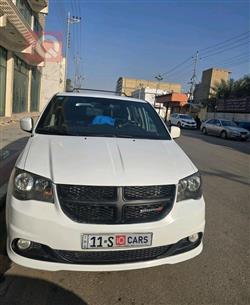 دودج جراند كارافان